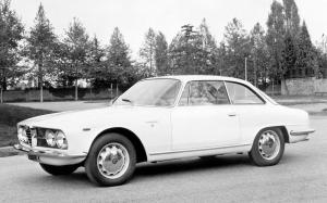 Alfa Romeo 2000 Sprint 1960 года